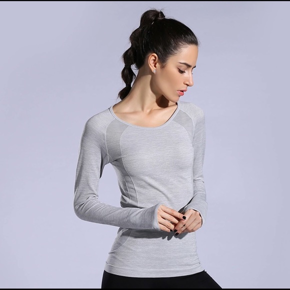 Seamless Long Sleeve Gym Top Activewear - Picture 8 of 8